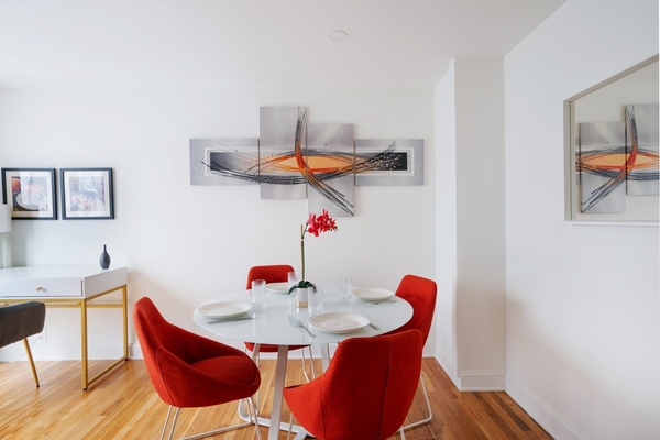 Beautiful 1 BR Apartment in Midtown East