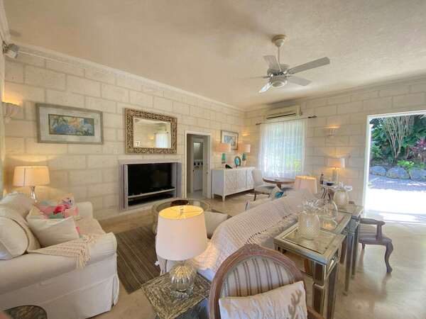 Ceiba in St James - Ideal for Couples and Families