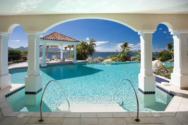 La Salamandre in Terres Basses - Free-Form Swimming Pool
