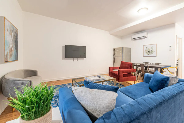 Liberty 3 Bedroom 1 Bath Unit in NYC!