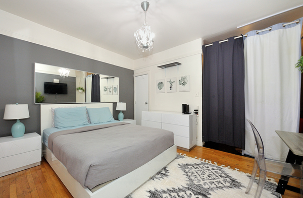 2 Bedroom 1 Bath SAS Unit - 22 in NYC