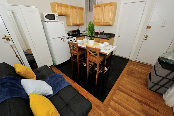 Gorgeous 3 Bedroom 1 Bath Unit in NYC